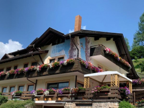 Hotel El Laresh Moena